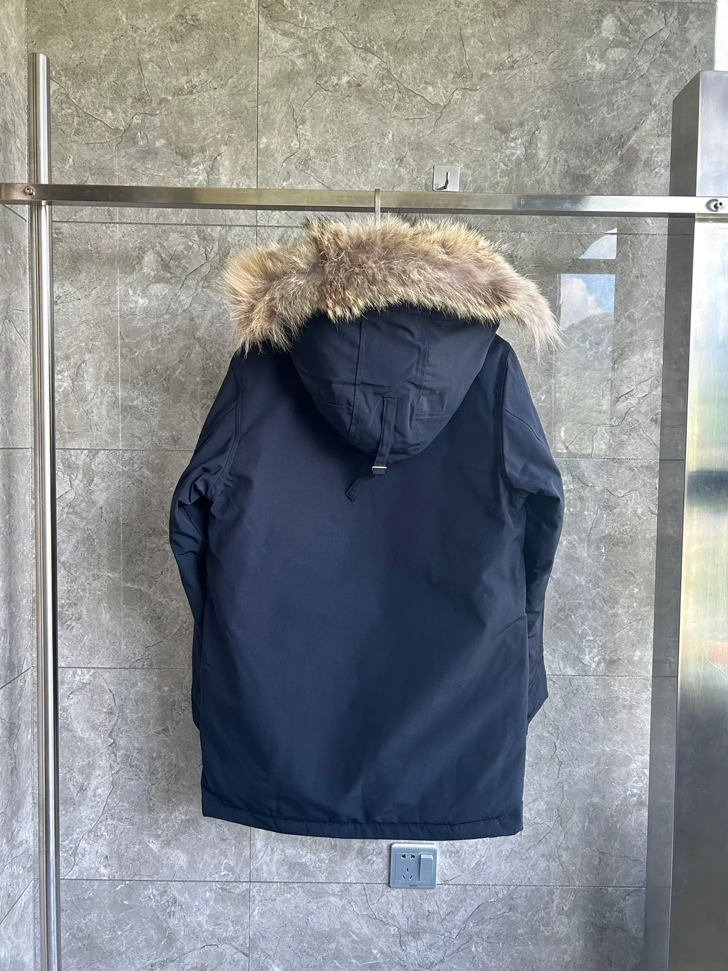 P720 Big Goose 13 Langford men's down jacket. Color (red label) black, dark blue, off-white, gray, gray camouflage. Color (black label) black black label, gray black label. Size: S. M. L. XL. XXL.